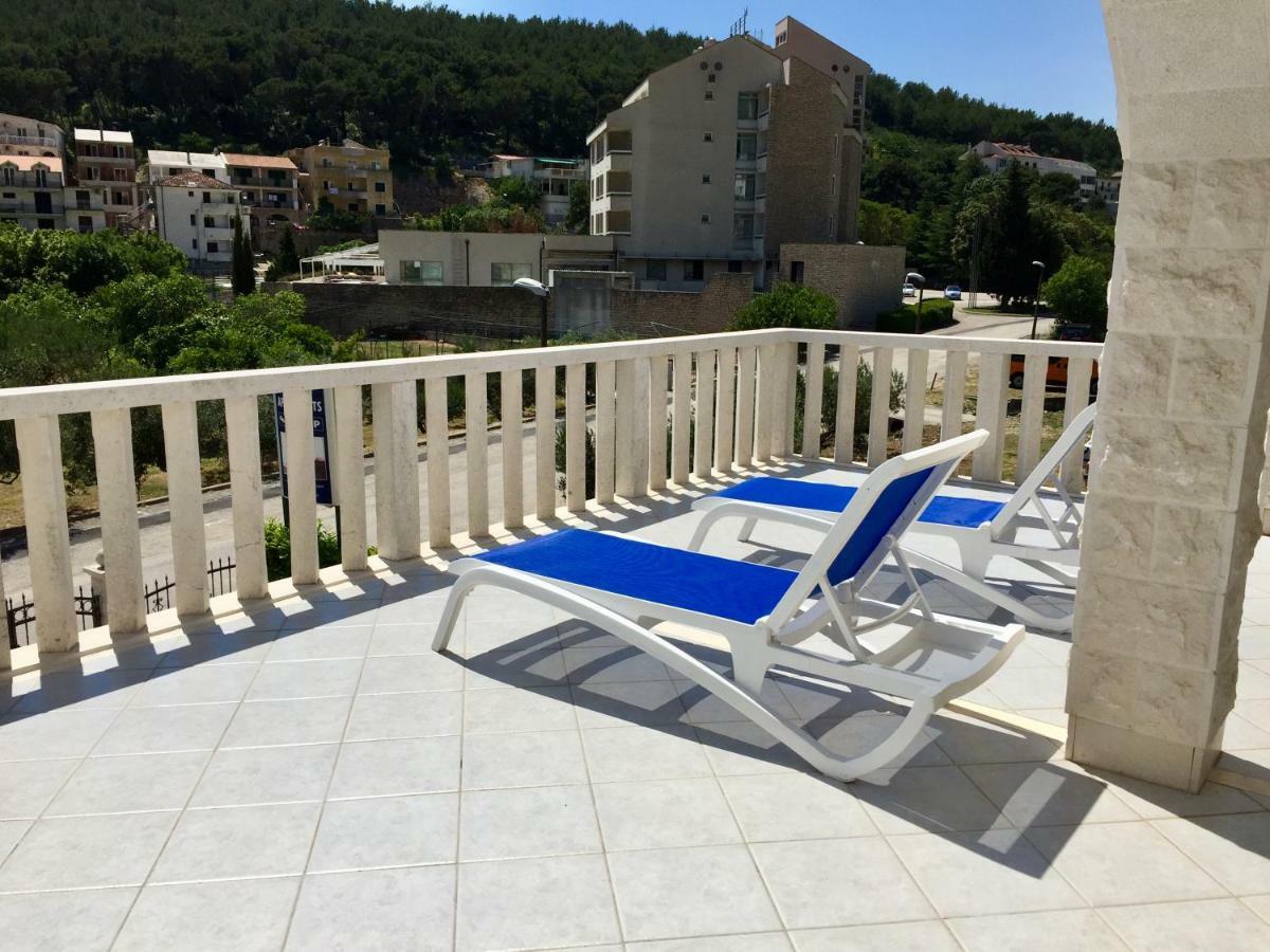 Villakamena Drvenik  Esterno foto